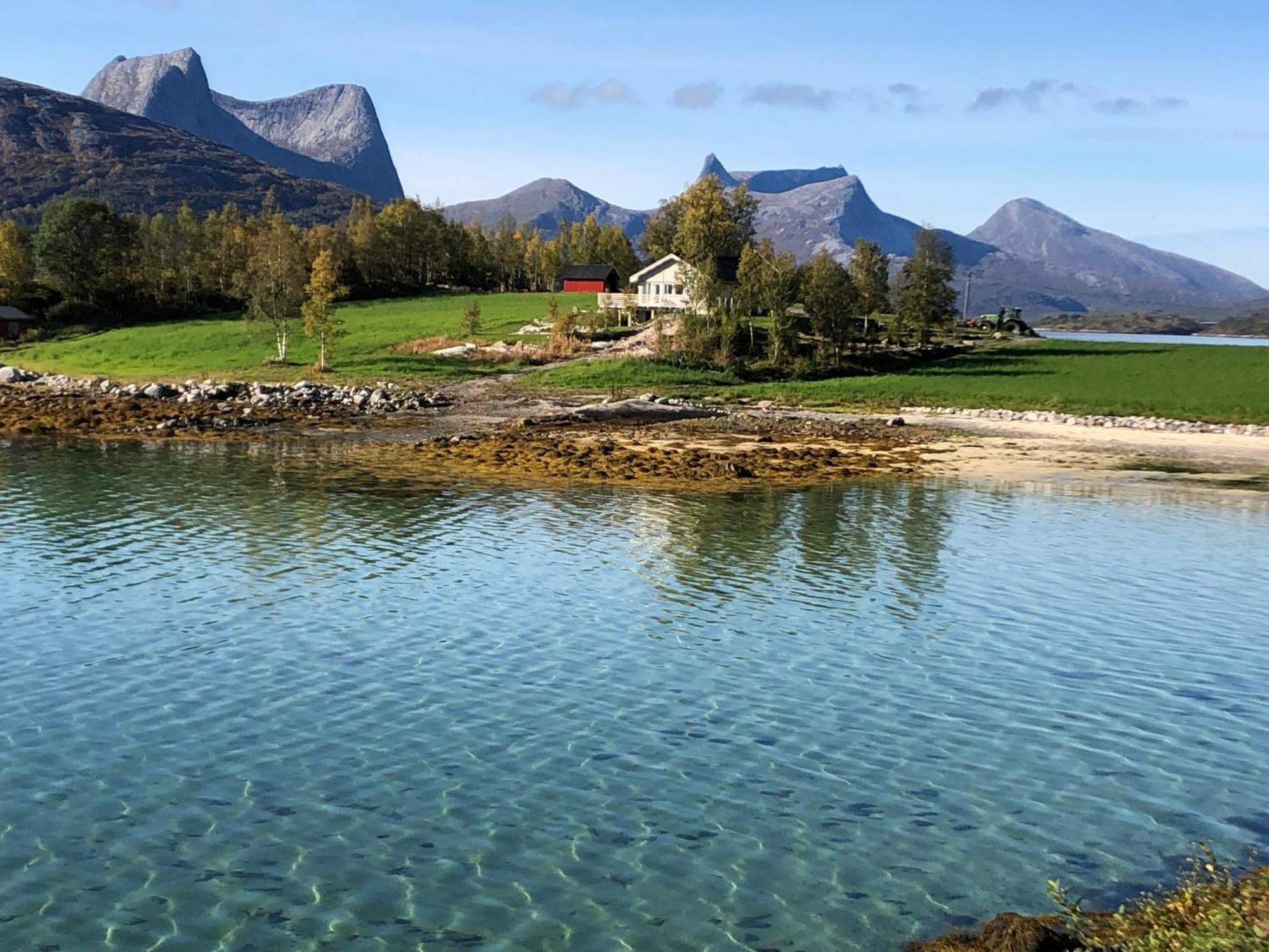 Efjord And Stetind Resort - Cabin Kulhorn Ballangen Esterno foto